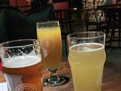 -圣徒精酿美式餐厅saints brewing(裕华万达步行街店)