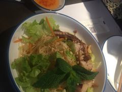 -美奈小馆·越南料理(中航城君尚购物中心店)