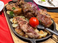 烤肉拼盘-申德勒加油站餐厅(三里屯北小街店)