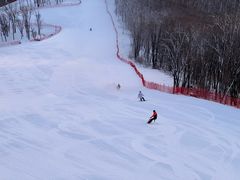 -中旅松花湖滑雪场