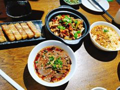 冒鸭血-付小姐在成都(五道口店)