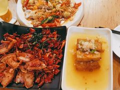 -隔壁老王·家常云南菜(花巷店)