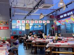 -老闵田螺馆·南昌市井菜·特色小吃(总店)