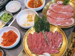 -彭妈家•韩国烤肉料理(张杨路店)