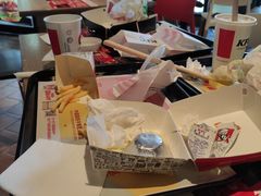 -肯德基(中纬店)