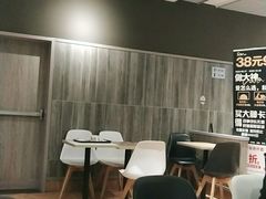 -肯德基(东安路站店)