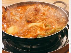 -喇喇排骨火锅·传统韩式脊骨汤(望京西园总店)