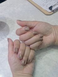-爱空间美睫健康美甲