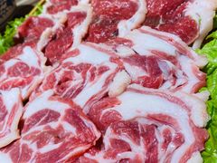 原切牛上脑-锅十二涮肉馆·鞭蛋锅