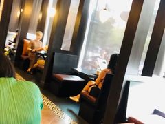 大堂-星巴克(杭州银泰城西一店)