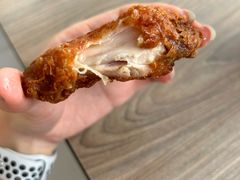 -东海岸人工湖美食村