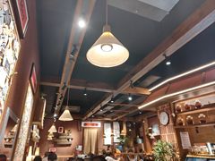-巴卤社老火锅(财富店)