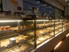 面包甜点陈列柜-花园饼屋·吐司蛋糕面包(星海店)