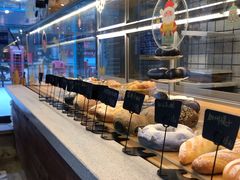 -研麦家面包(亚泰华府店)