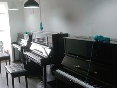 -梅纳·钢琴声乐架子鼓Mena Music(双井店)