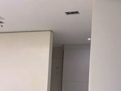 -卡罗酒店(东门晒布地铁站店)