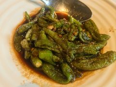 油焖尖椒-菲乐餐厅(三十年经营·湖滨路店)