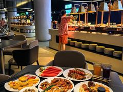 -涨巢·潮玩水疗局