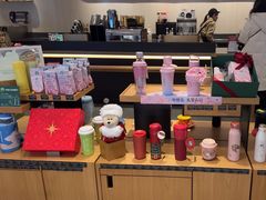 -星巴克臻选(北京银泰店)