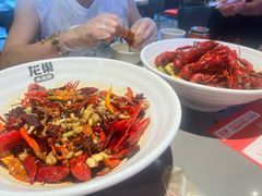 -龙巢盱眙龙虾·牛蛙·烧烤宵夜(八卦岭店)