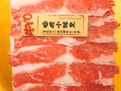 -牛YO寿喜烧·铁板烧和牛火锅自助(市府恒隆店)