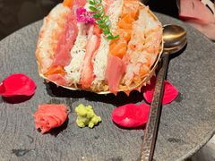 -蟹犇前•帝王蟹雪蟹(陆家嘴店)