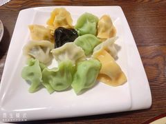 海鲜全家福水饺-1910老鲁味海鲜·戳子肉·青岛菜(金沙滩店)