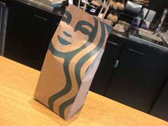 -星巴克臻选(华堂·新辰汇店)