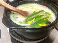 云南过桥米线-云海肴·汽锅鸡·云南菜(高德置地店)
