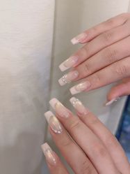 -Fanni美甲美睫皮肤管理