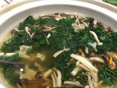 菌临天下-好福记饭店(红梅公园店)