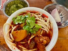 -卫小旦老味大盘鸡总店