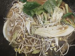 -武氏皖北网红三胖地锅鸡(桐城路店)