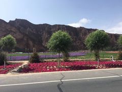 -冰沟丹霞旅游景区