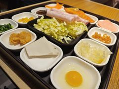 -阿香米线(闸北大润发店)