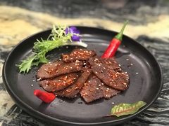 农家黄牛肉干-卿雲阁私人高定餐厅(汉口江滩店)