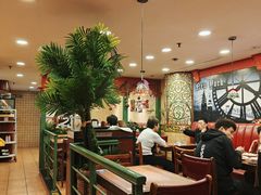 -玛格萝妮比萨屋(陆家浜路店)