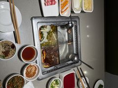 -海底捞火锅(上地华联店)