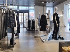 -URBAN REVIVO(深圳华润万象天地店)