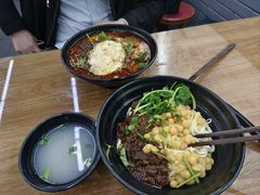 -耙豌豆重庆小面