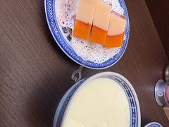 -广信牛奶甜品世家(台东店)