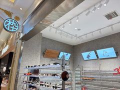-MUJOSH木九十眼镜(月星环球港B1店)