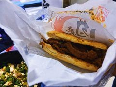 牛肉夹馍-秦香阁·西北家常菜(徐汇日月光中心店)