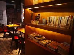 -JINNS锦时 steak&pizza(浸信会礼拜堂旧址店)
