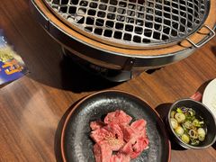 -焼肉まんぐう