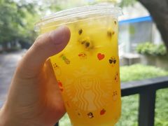菠萝柠力生咖-星巴克(深圳侨城街店)