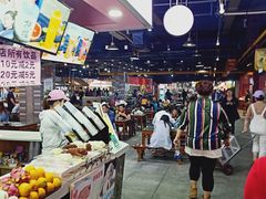 -食上东新街美食街区(民乐新都会店)