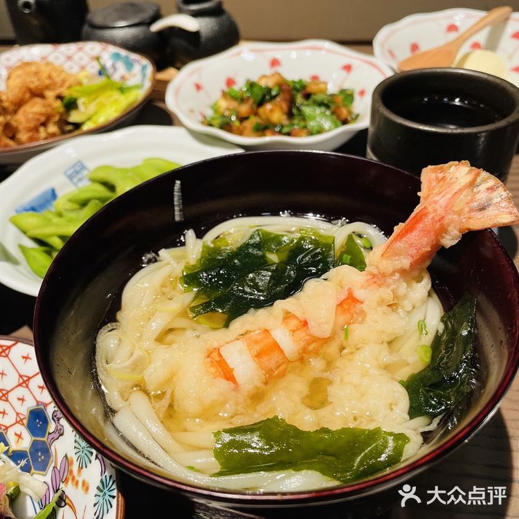 打卡安福路上这家精致日料新店—AKADA