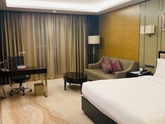 -无锡新湖铂尔曼大酒店