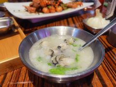 蚝皇粥-蚝堡海鲜·威海菜·海肠捞饭·烧烤·亚洲吃蚝公司(幸福门店)